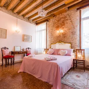  Apartment San Polo